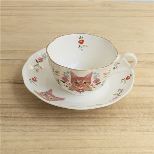 Cat teacup & saucer set (Newtown pick up only)