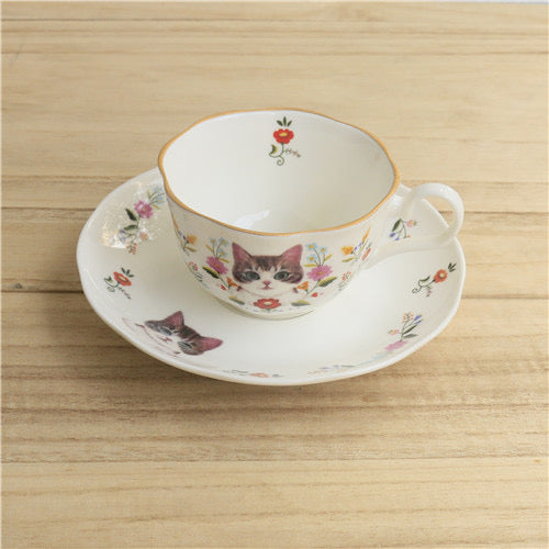 Cat teacup & saucer set (Newtown pick up only)